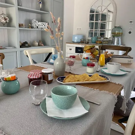 La Belle Etoile D'hotes Couette-café