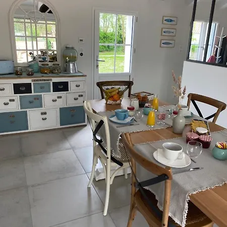 La Belle Etoile D'hotes Couette-café *