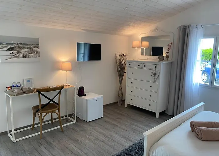 La Belle Etoile D'hotes *